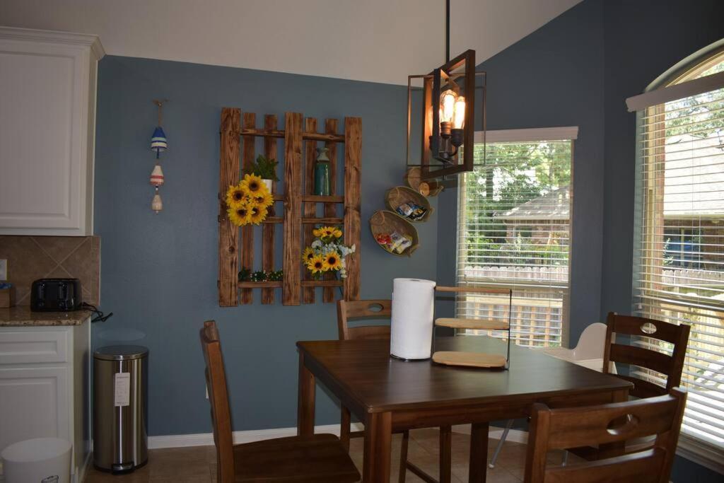 Spacious Conroe Home Around 4 Miles To The Lake 몽고메리 외부 사진